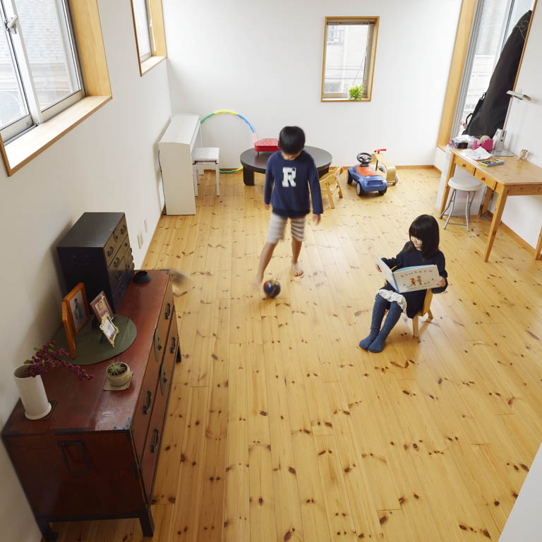建材・素材選びに配慮する1「床材の提案」
