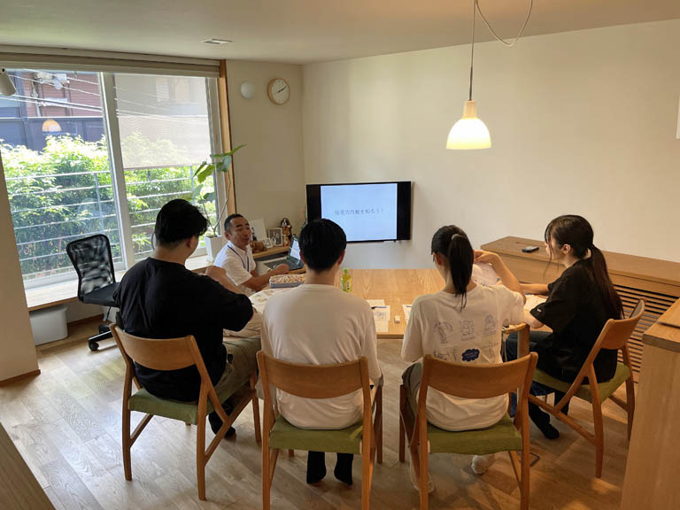 住宅見学と断熱講習会