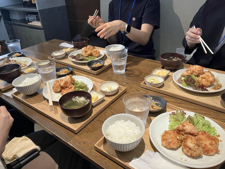 みんなでランチ