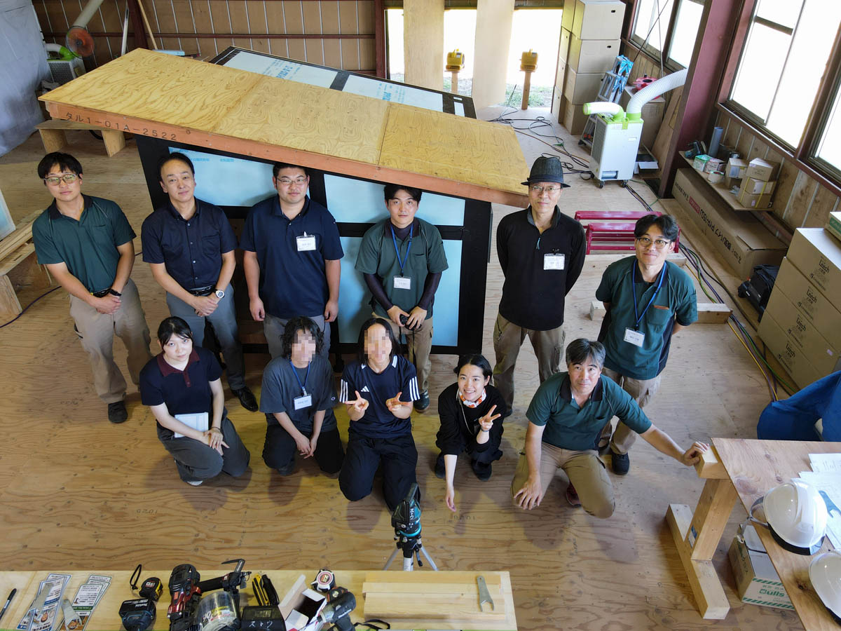 ワークショップ「断熱小屋づくり」